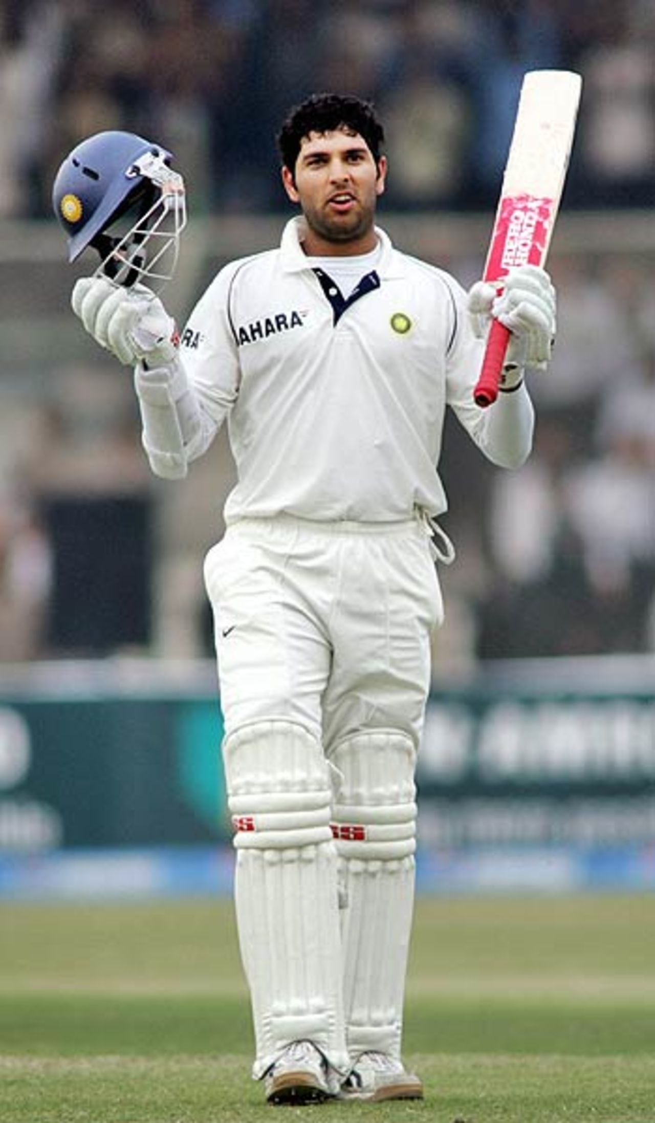 Yuvraj Singh's valiant hundred only delayed the inevitable, Pakistan v India, 3rd Test, 4th day, Karachi, February 1,2006
