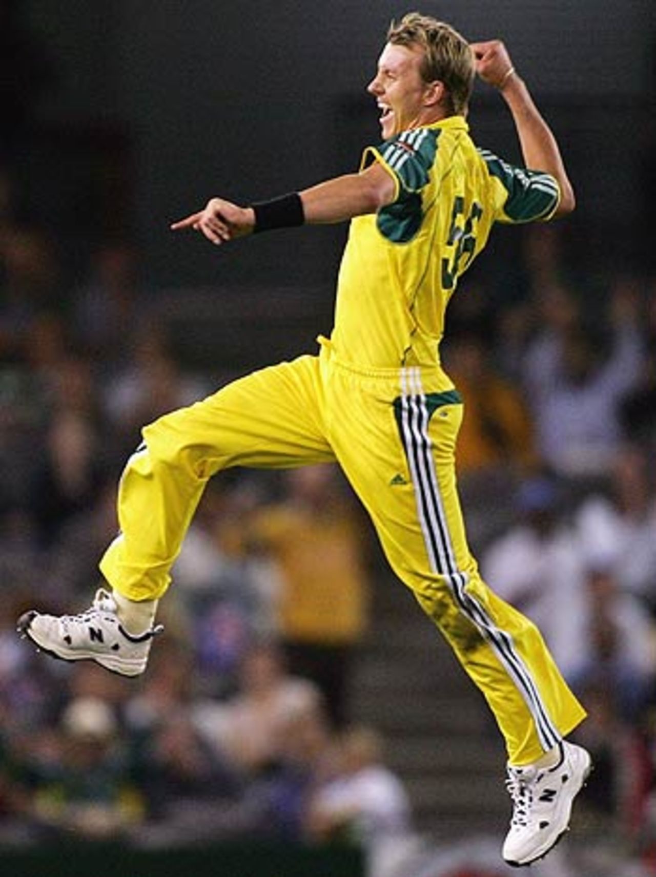 Brett Lee rocked South Africa with his spell of 4 for 30 at Melbourne, Australia v South Africa, VB Series, Melbourne, February 3 2006 