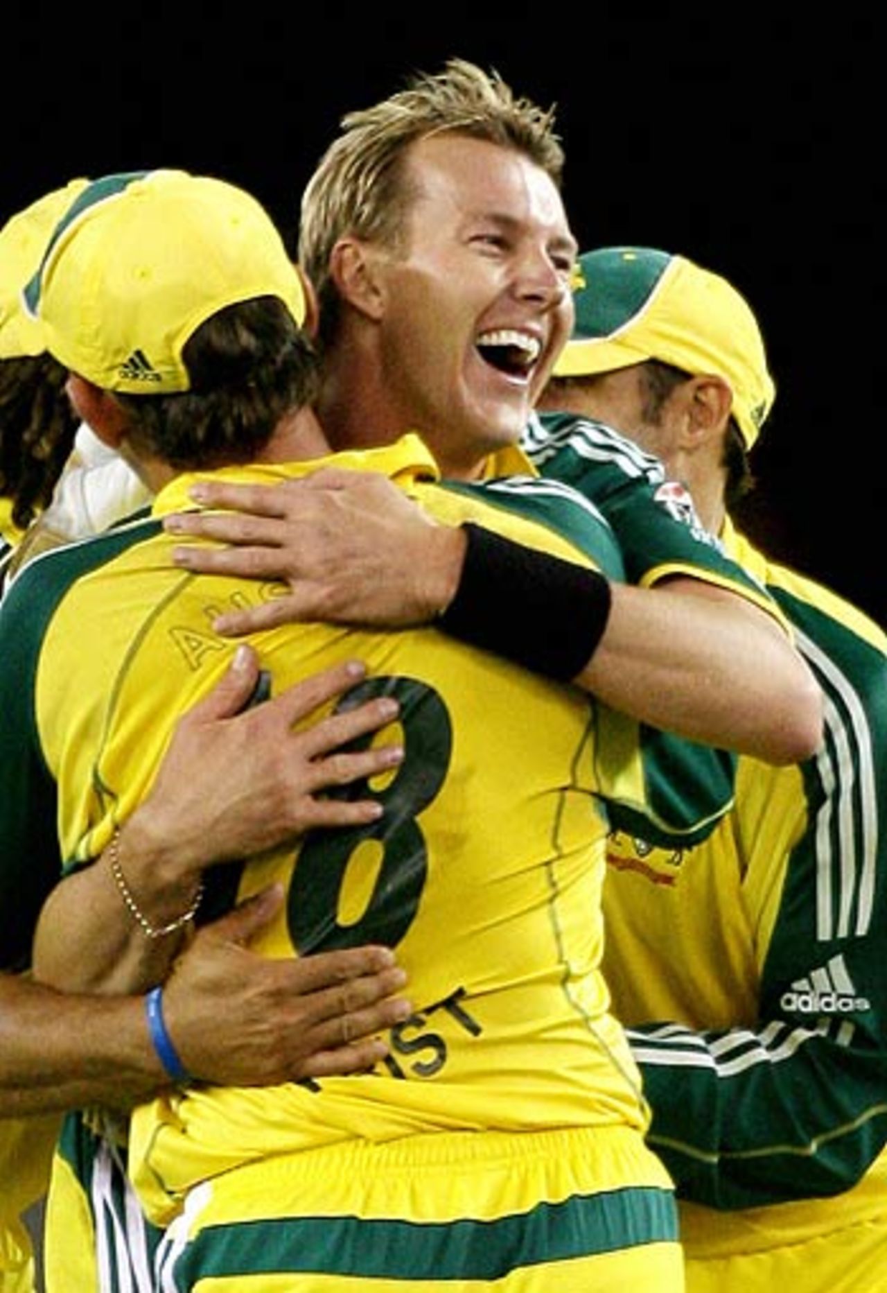 Brett Lee celebtates with his team-mates after dismissing Johan Botha, Australia v South Africa, VB Series, Melbourne, February 3 2006