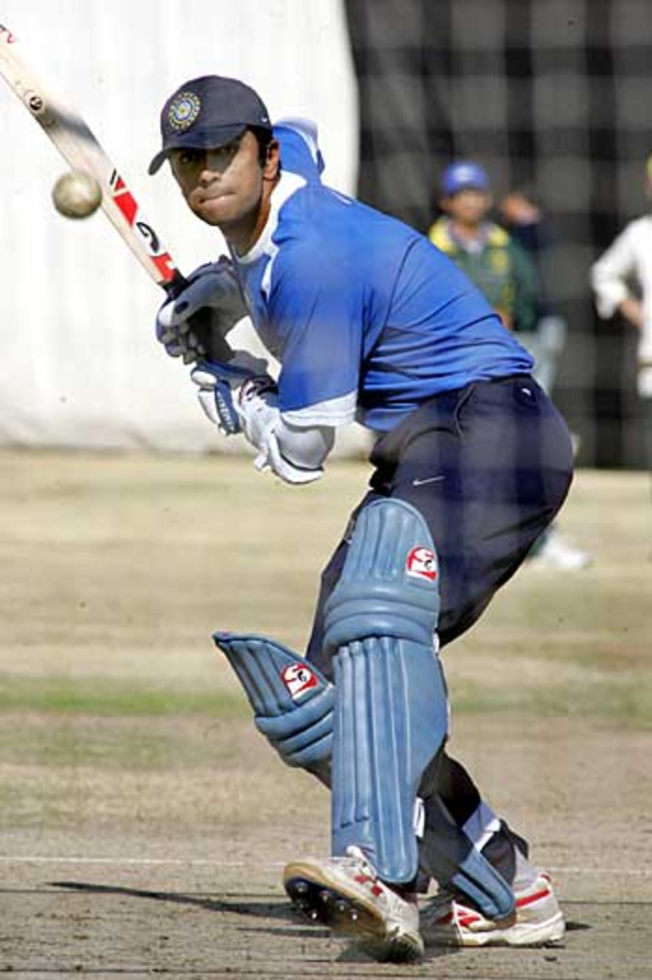 Rahul Dravid has a big job to do if India are to level the one-day series in Pakistan