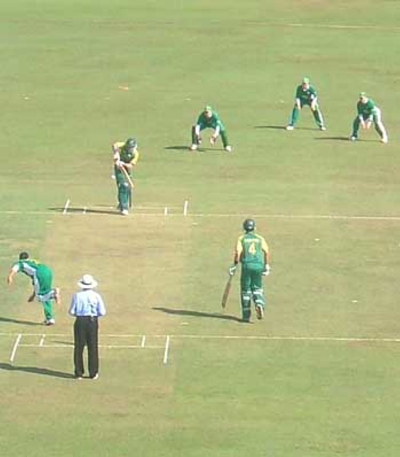 Craig Alexander bowls the first ball of the match, Australia Under-19s v South Africa Under-19s, Colombo, February 5, 2006