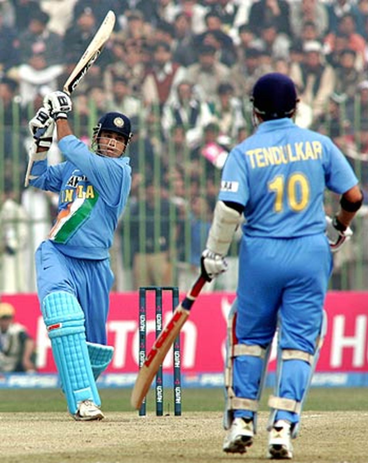 Irfan Pathan lofts one down the ground, Pakistan v India, 1st ODI, Peshawar, February 6, 2006