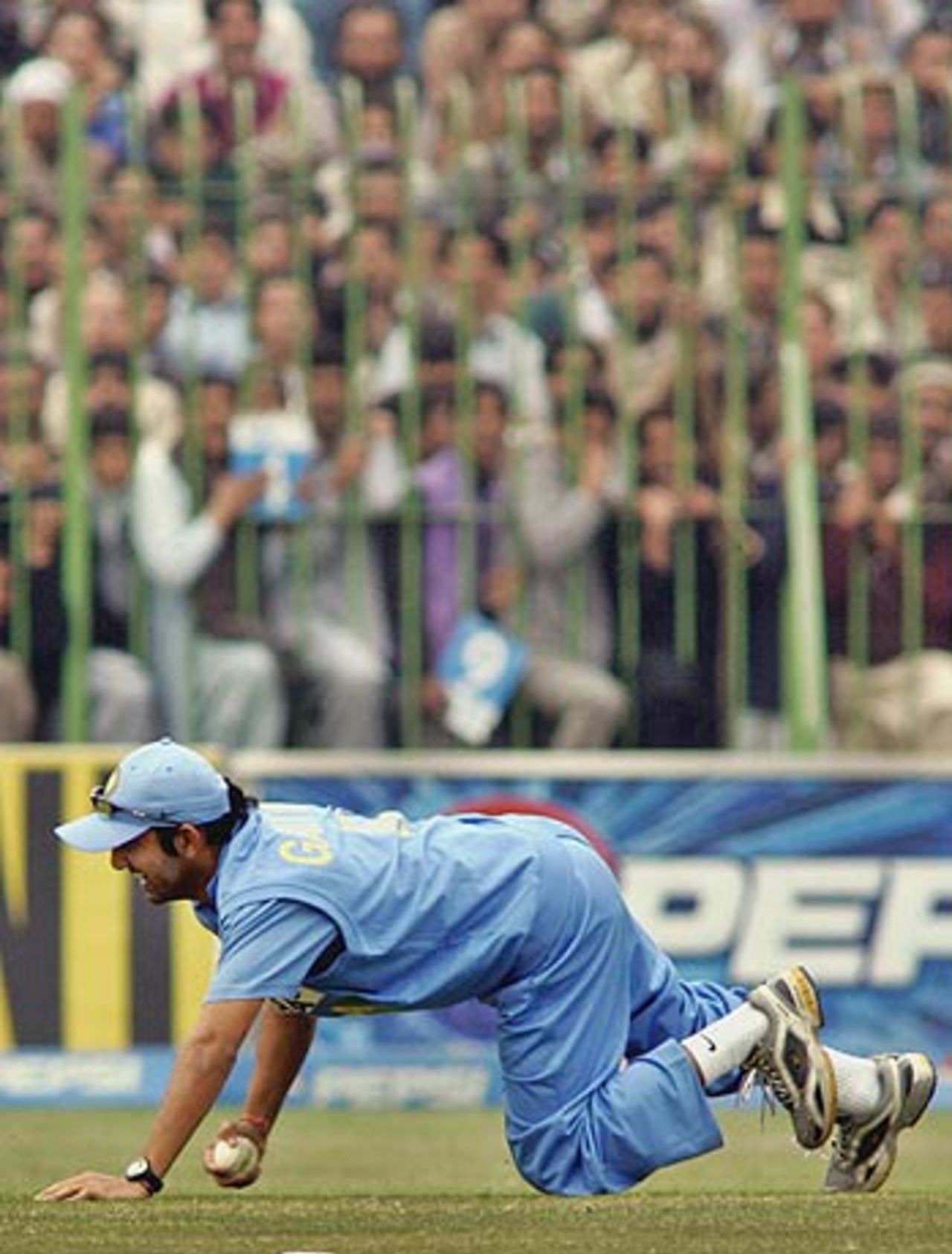 Gautam Gambhir takes a sharp catch off Kamran Akmal, Pakistan v India, 1st ODI, Peshawar, February 6, 2006