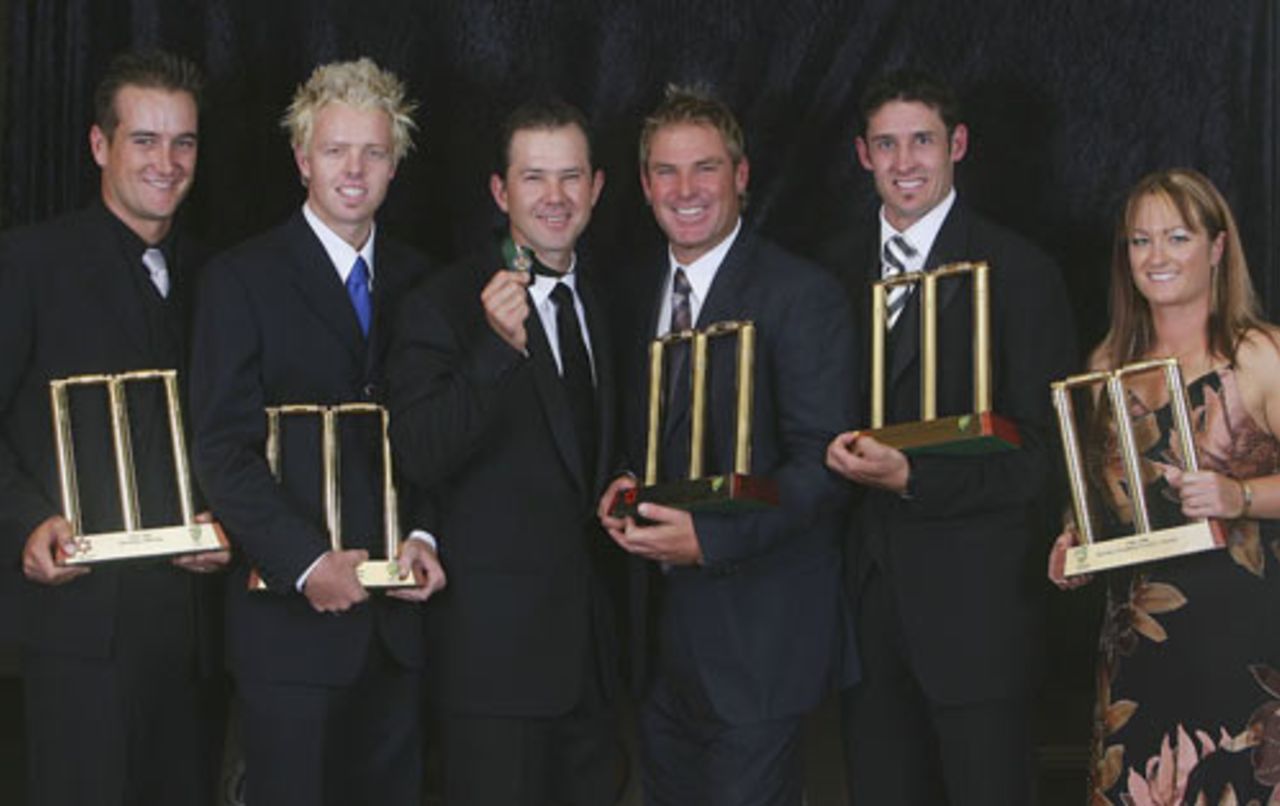 Phil Jaques, Dan Cullen, Ricky Ponting, Shane Warne, Mike Hussey and Karen Rolton pose with their prizes, Melbourne, February 6, 2006