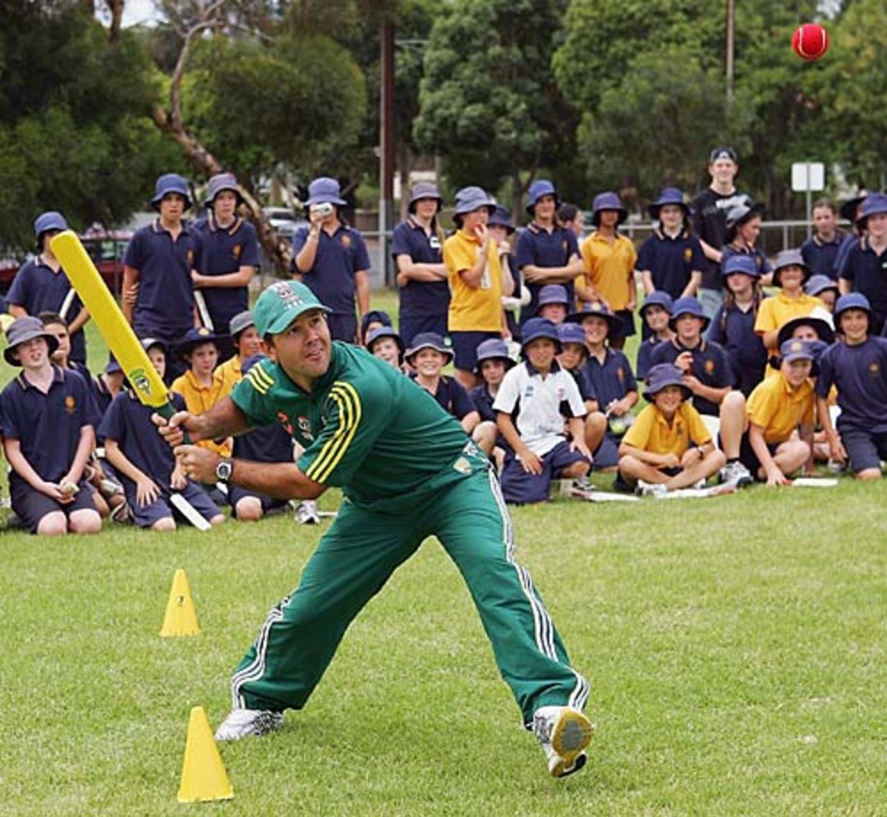 Ricky Ponting shows how it's done during a "Back to School" programme, Adelaide, February 8, 2006