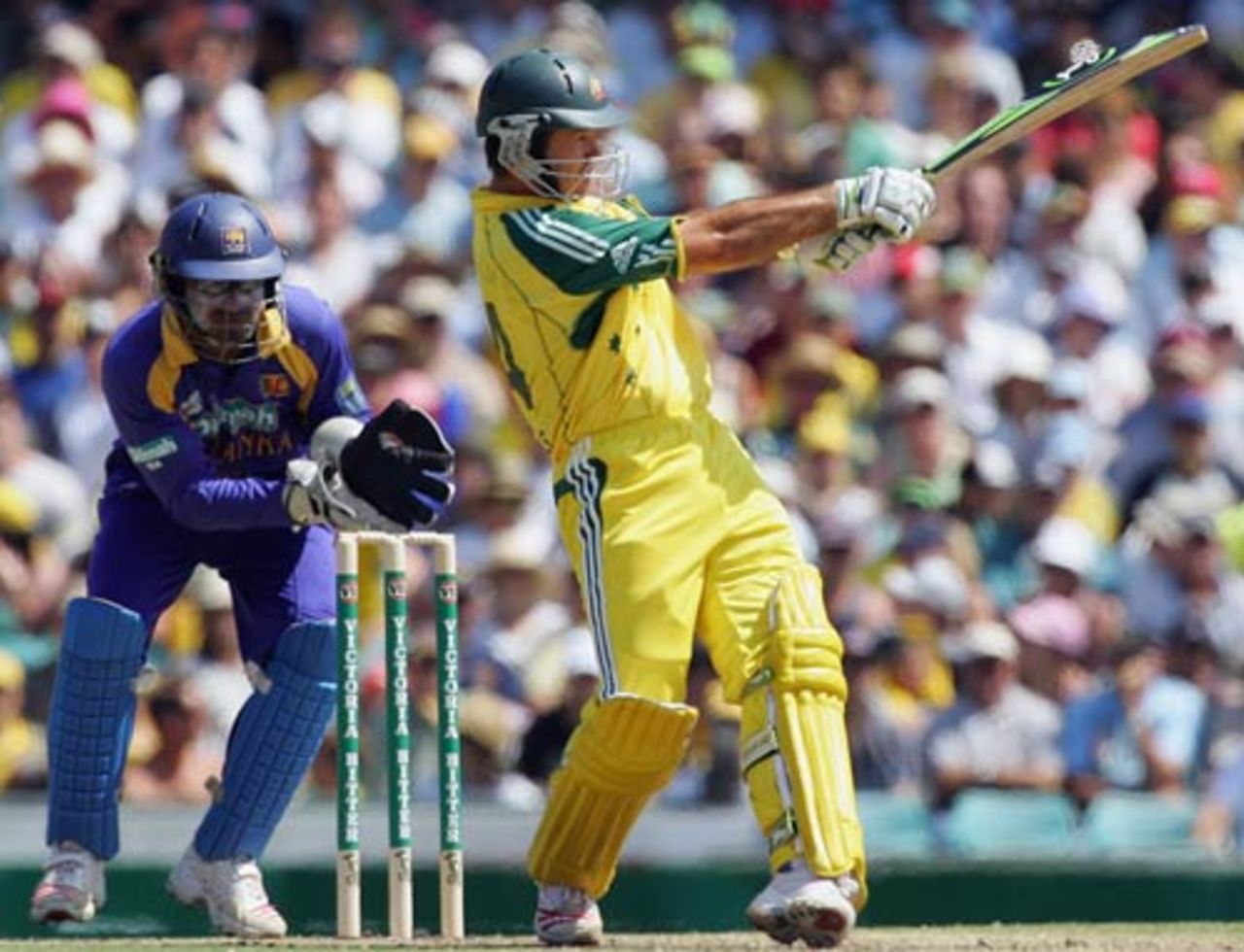 Ricky Ponting launches into a pull shot off the front foot, Australia v Sri Lanka, VB Series final, Sydney, February 12, 2006