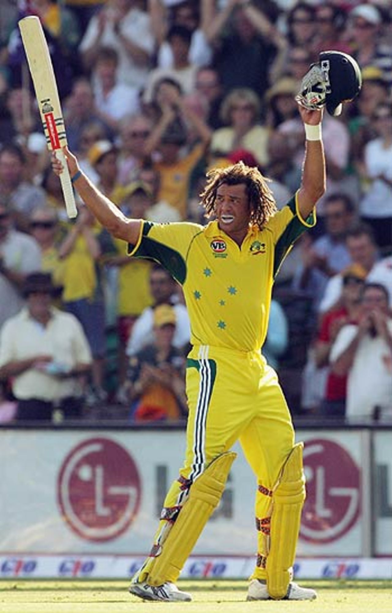 Andrew Symonds will be hoping to repeat his SCG heroics in the VB Series decider in Brisbane