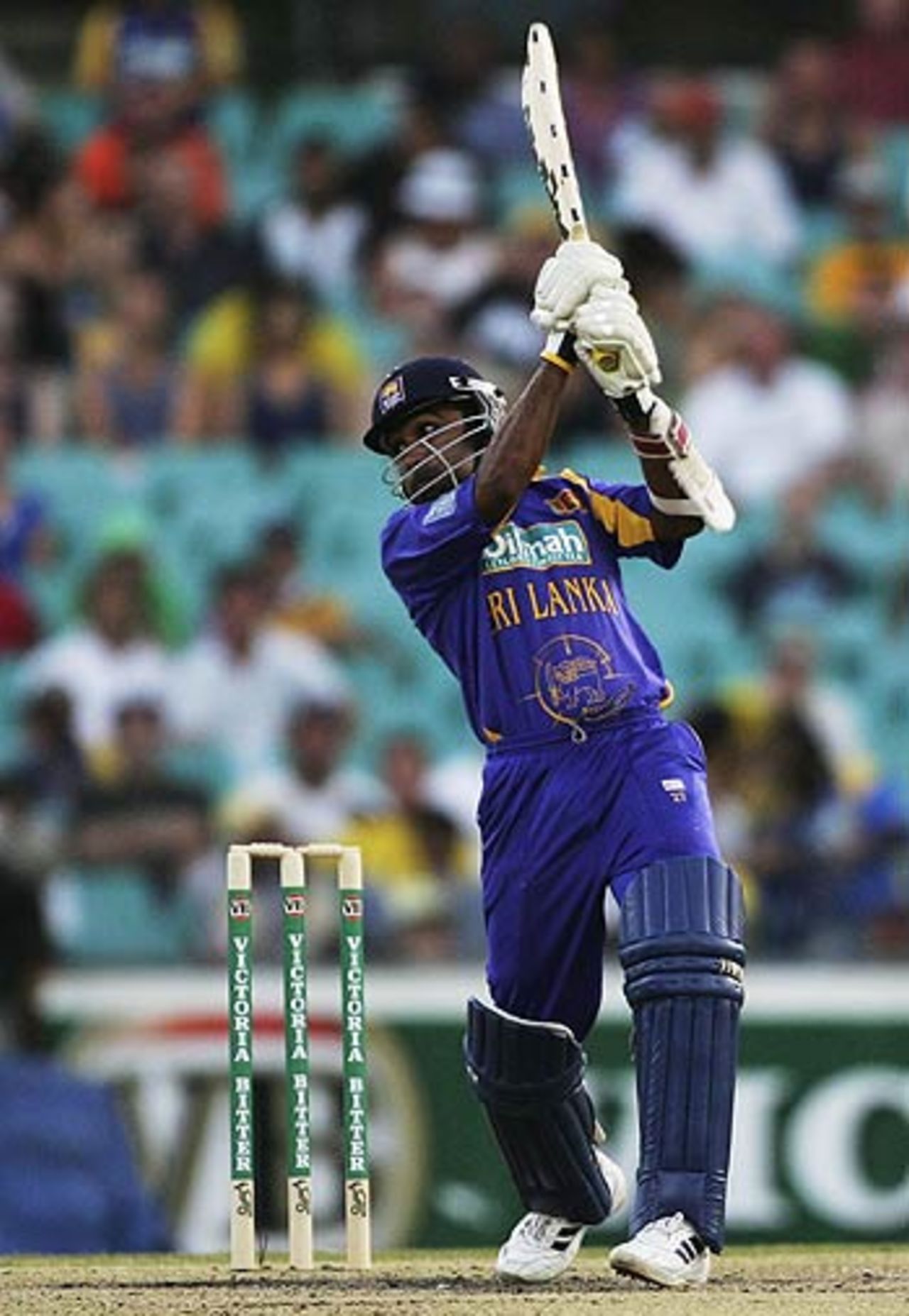 Mahela Jayawardene lashes out during his fifty, VB Series, 2nd Final, Sydney, February 12, 2006