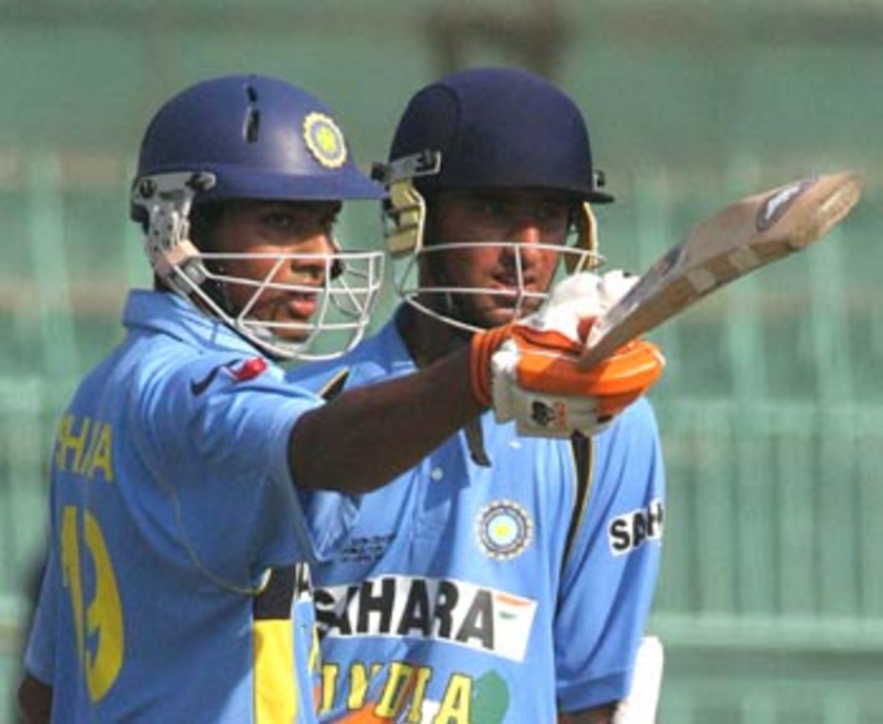 Rohit Sharma acknowledges applause for his 50 against England, England v India, Under-19 World Cup semi-final, Colombo, February 15, 2006