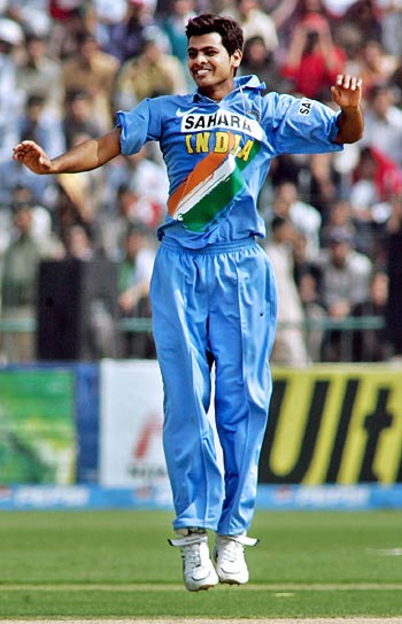 Rudra Pratap Singh jumps for joy after taking Abdul Razzaq's wicket, Pakistan v India, 4th ODI, Multan, February 16 2006