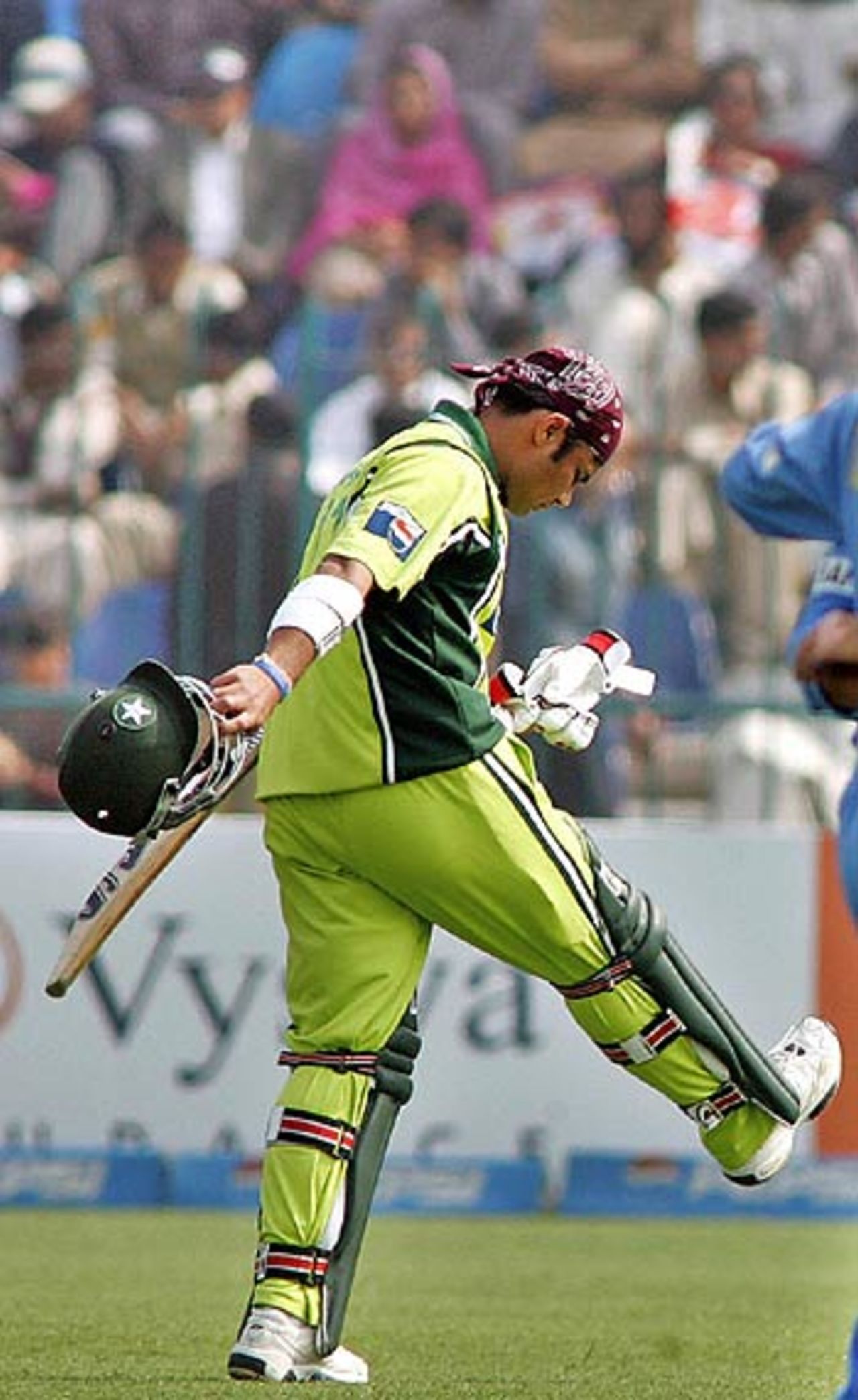 Imran Farhat kicks the dirt in frustration after losing his wicket, Pakistan v India, 4th ODI, Multan, February 16 2006