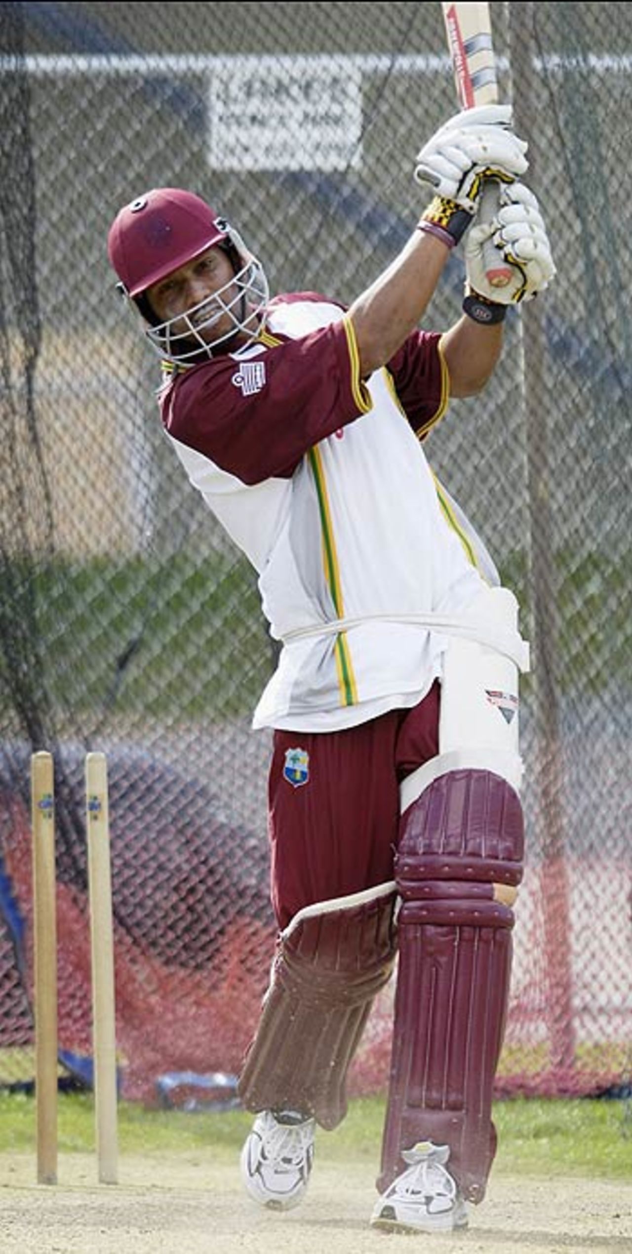 Ramnaresh Sarwan bats during practice, Queenstown, February 21 2006