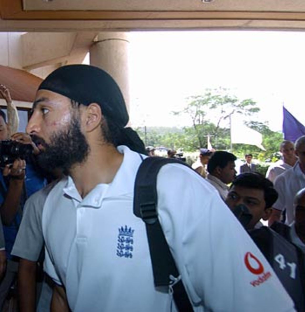 Monty Panesar arrives in Nagpur to prepare for the first Test, which starts on Wednesday, Nagpur, February 26, 2006