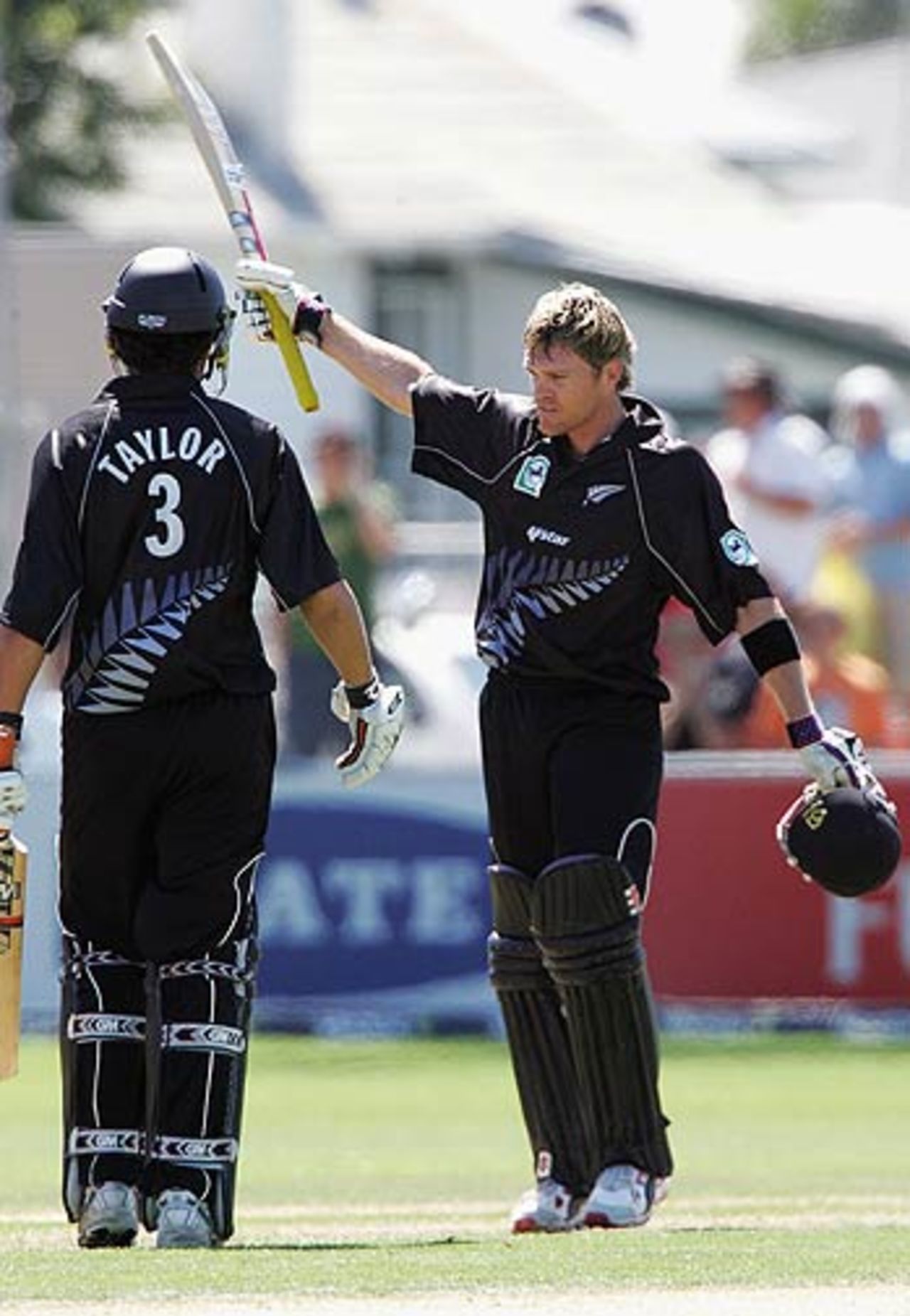Lou Vincent reaches the three-figure mark, New Zealand v West Indies, 4th ODI, Napier, March 1 2006