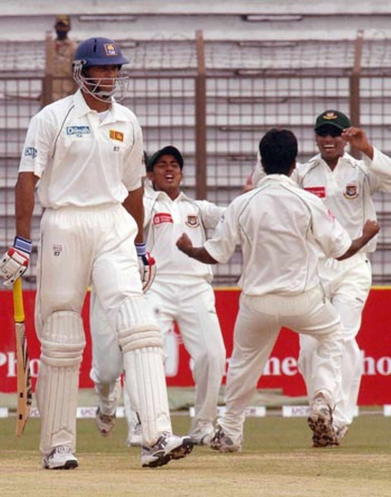 Michael Vandort falls for a duck, Bangladesh v Sri Lanka, 1st Test, Chittagong, 2nd day, March 1, 2006