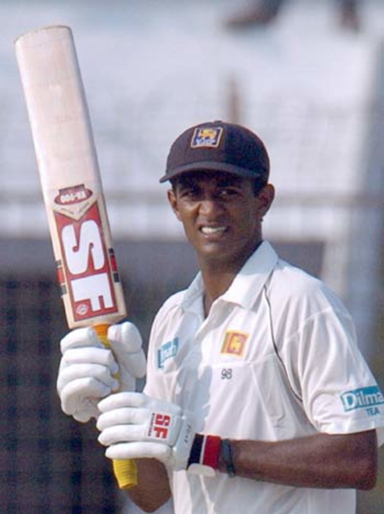Farveez Maharoof helped steady Sri Lanka with 72, 
Bangladesh v Sri Lanka, 1st Test, Chittagong, 2nd day, March 1, 2006