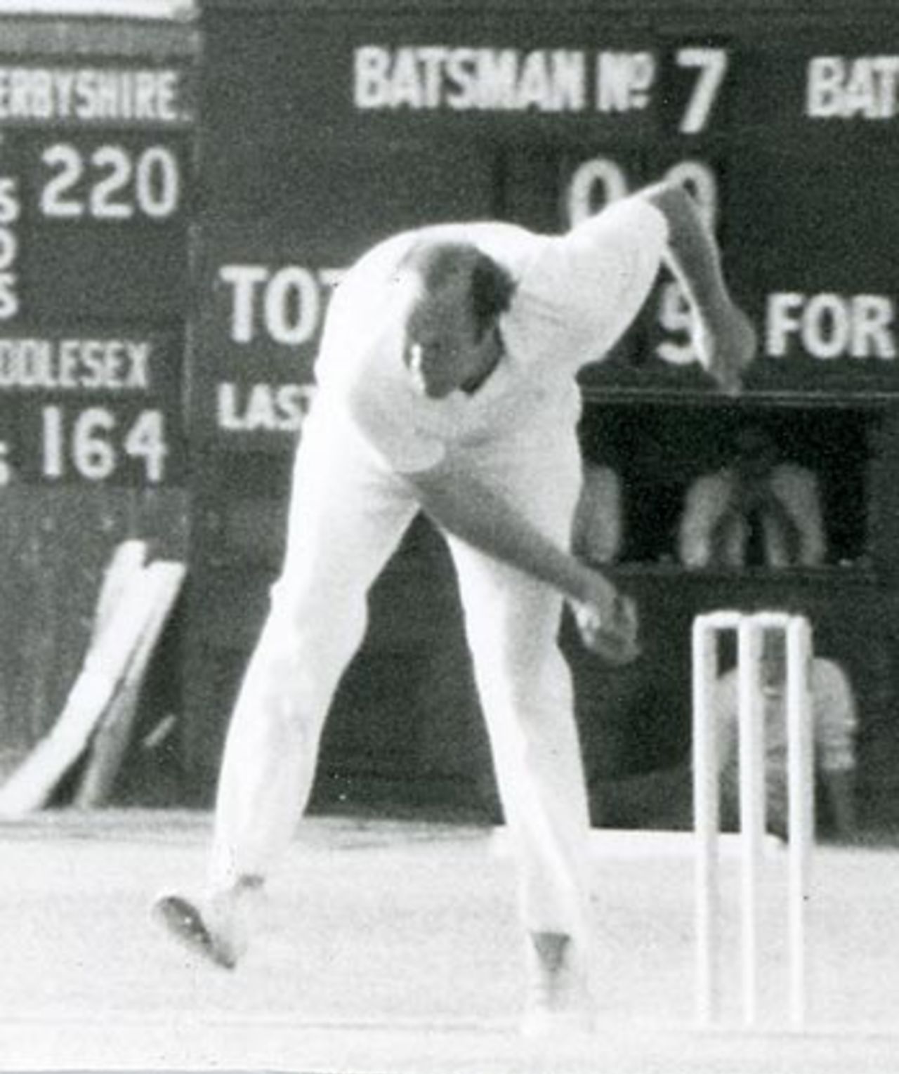 Vince van der Bijl in action at Uxbridge, Middlesex v Derbyshire, August 1980