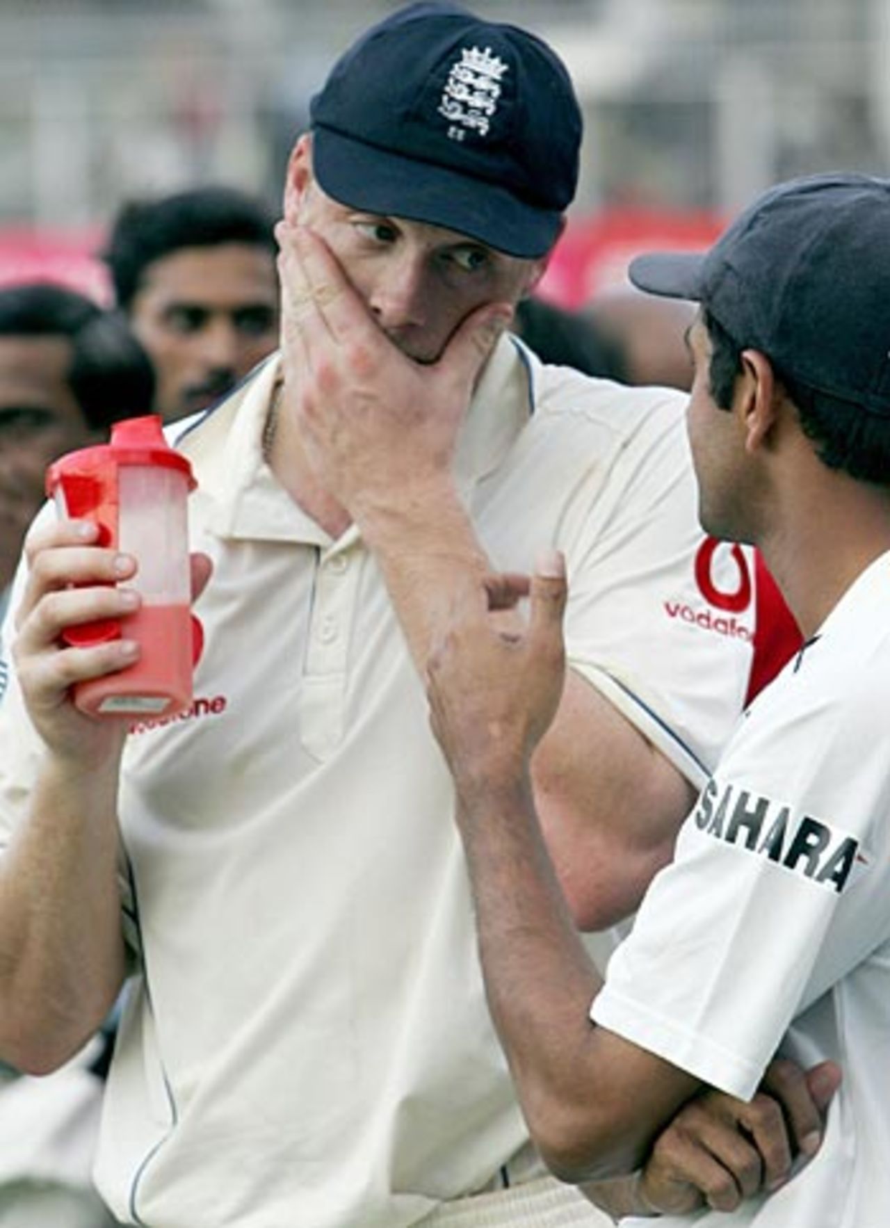 Andrew Flintoff and Rahul Dravid chat during the post-match ceremony, India v England, 1st Test, Nagpur, March 5, 2006
