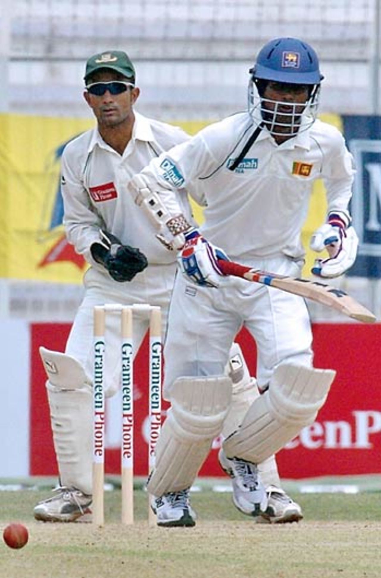 Upul Tharanga on drives enroute to a century, Bangladesh v Sri Lanka, 2nd Test, Bogra, 2nd day, March 9, 2006