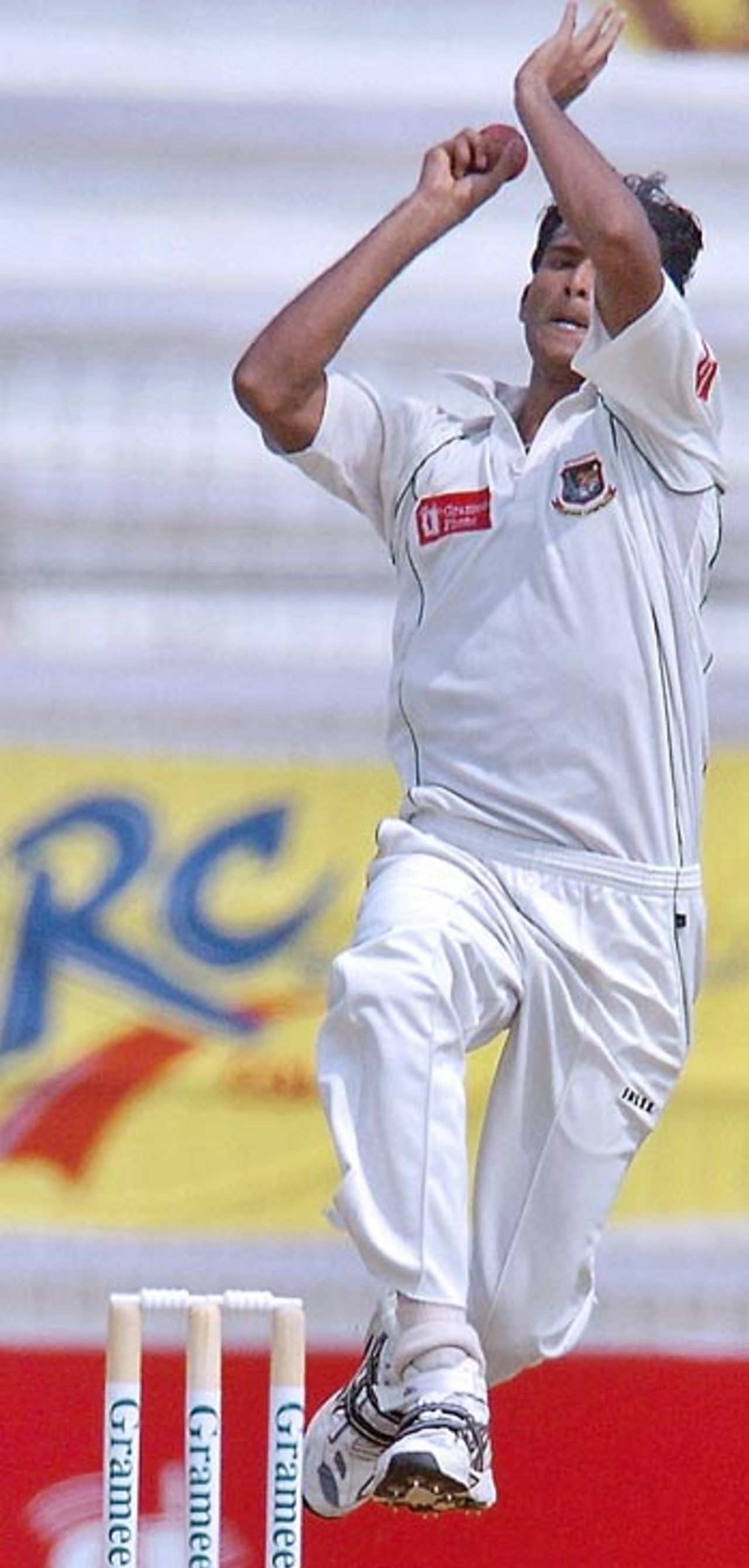 The bowling action of the impressive Shahadat Hossain , Bangladesh v Sri Lanka, 2nd Test, Bogra, 2nd day, March 9, 2006