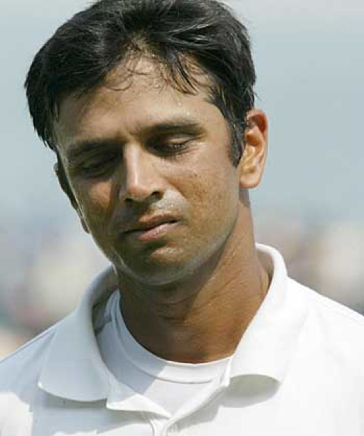 Rahul Dravid is distraught at missing out on another century. He fell for 95, India v England, 2nd Test, Mohali, 4th day, March 12, 2006