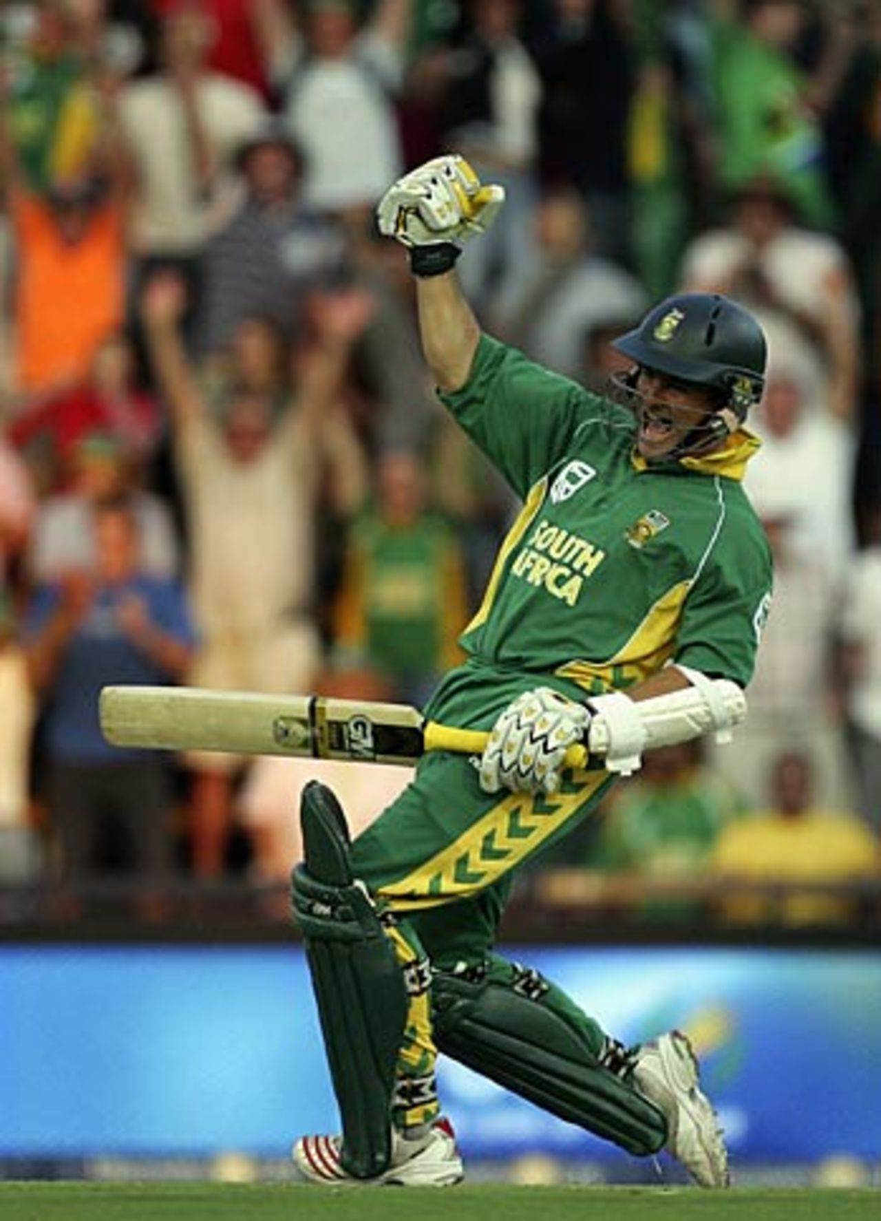 Mark Boucher pumps the air after hitting the winning runs to complete South Africa's unbelievable, record breaking, chase, South Africa v Australia, 5th ODI, Johannesburg, March 12, 2006