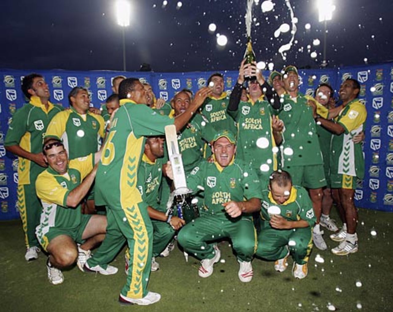 The South Africa team savour their historic win, which gave them the series 3-2, South Africa v Australia, 5th ODI, Johannesburg, March 12, 2006