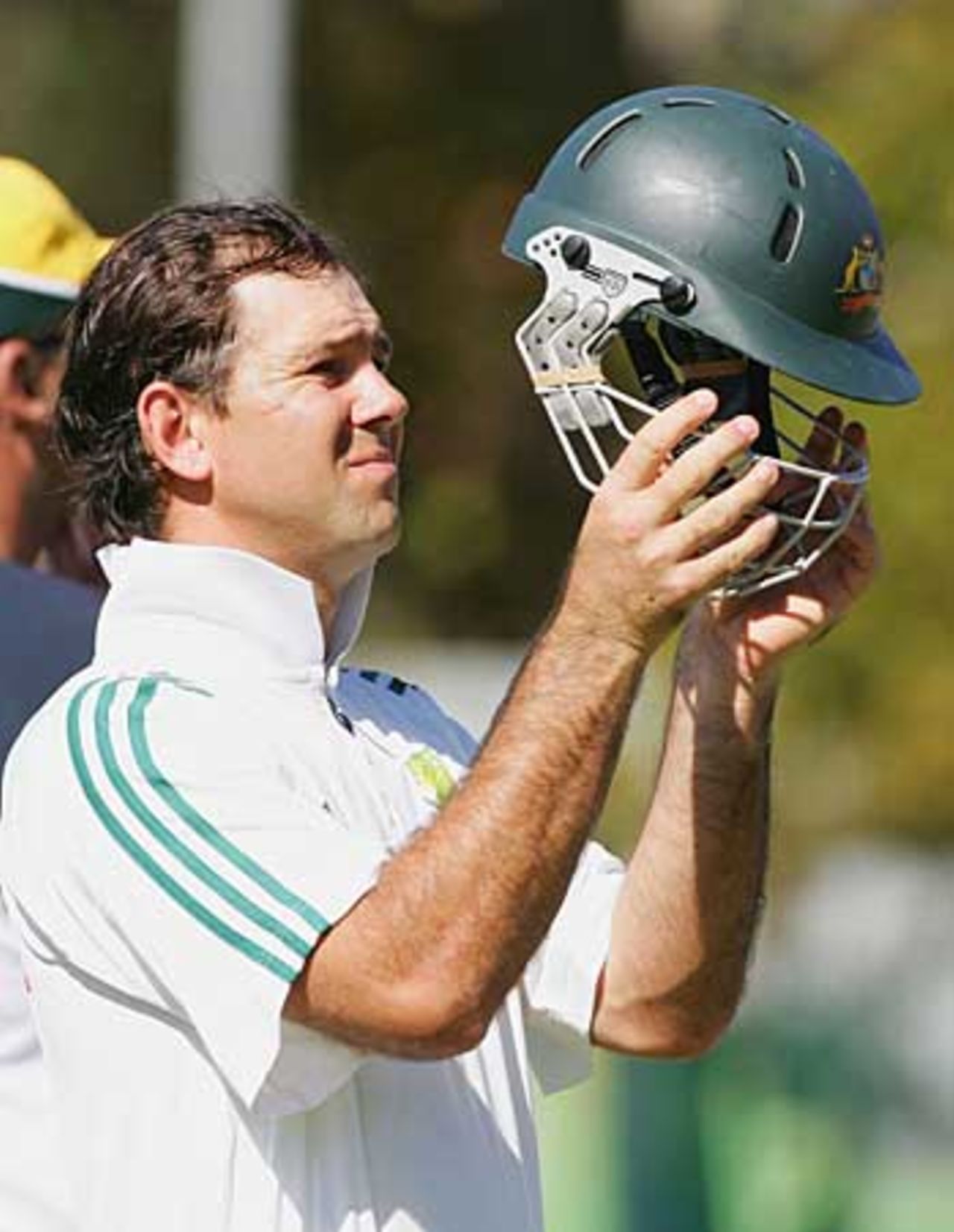 Ricky Ponting prepares for a net at Newlands ahead of the first Test, South Africa v Australia, Cape Town, March 15, 2006