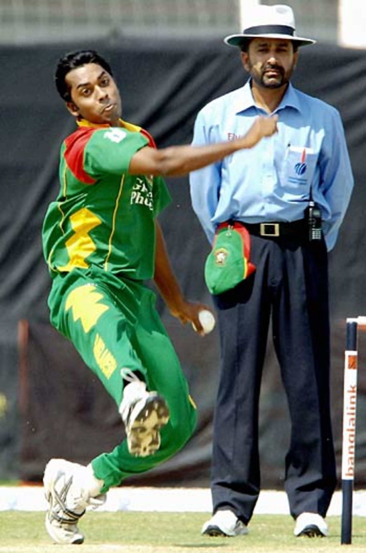 Syed Rasel on his way to 3 for 31, Bangladesh v Kenya, 1st ODI, Bogra, March 17, 2006