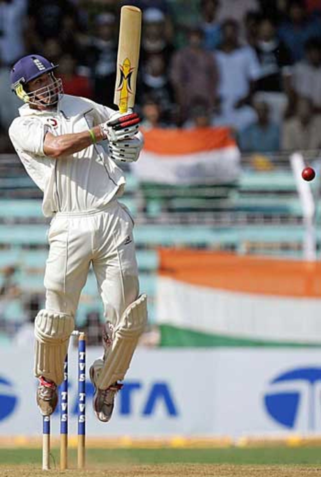 Kevin Pietersen plays an extraordinary shot off the back foot, India v England, 3rd Test, Mumbai, 1st day, March 18, 2006