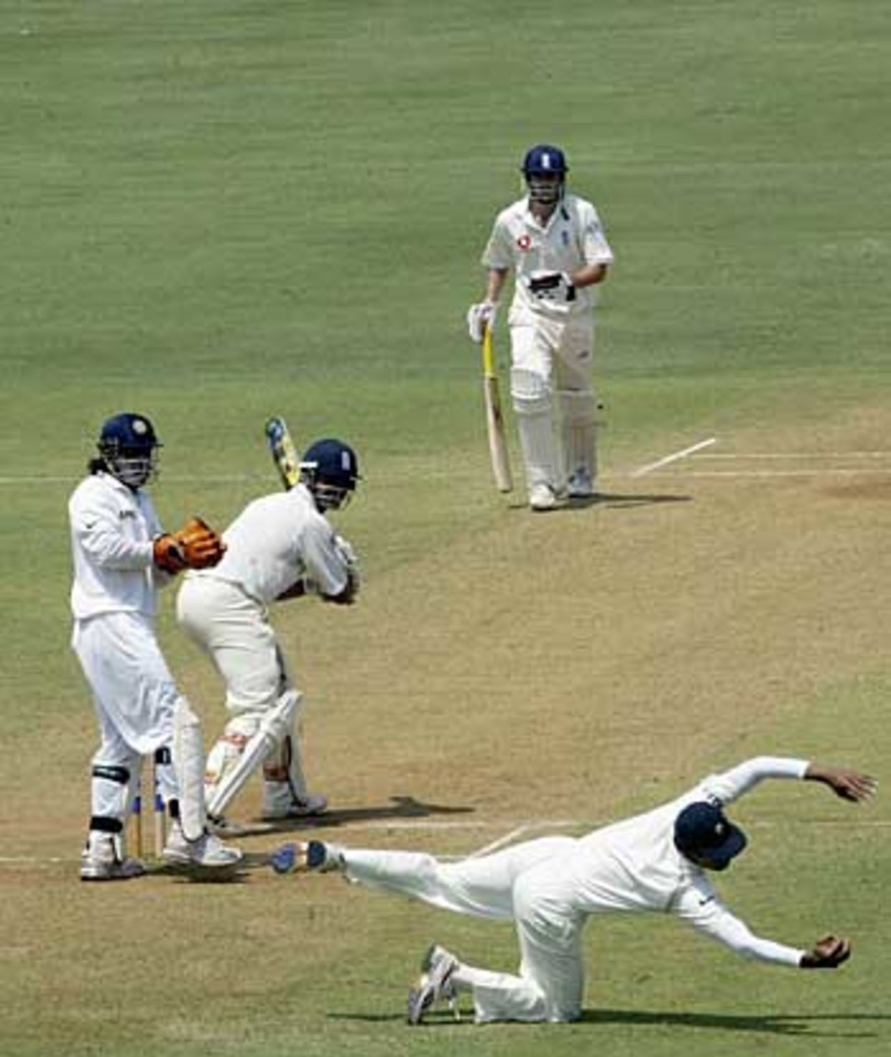 Rahul Dravid takes a superb reflex catch to dismiss Owais Shah, India v England, 3rd Test, Mumbai, 2nd day, March 19 2006