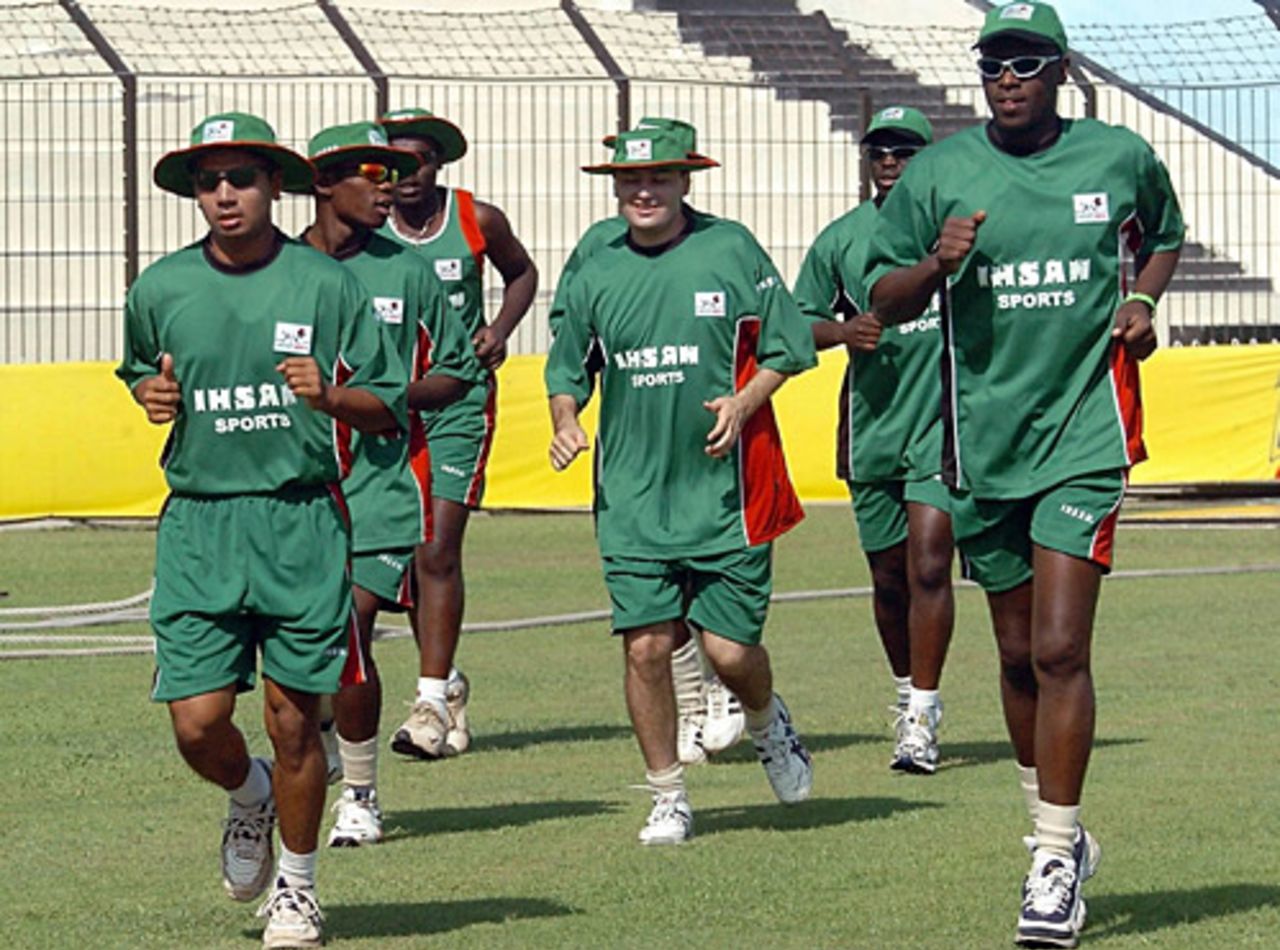 The Kenyans do some light training ahead of the second ODI against Bangladesh, Khulna, March 19, 2006