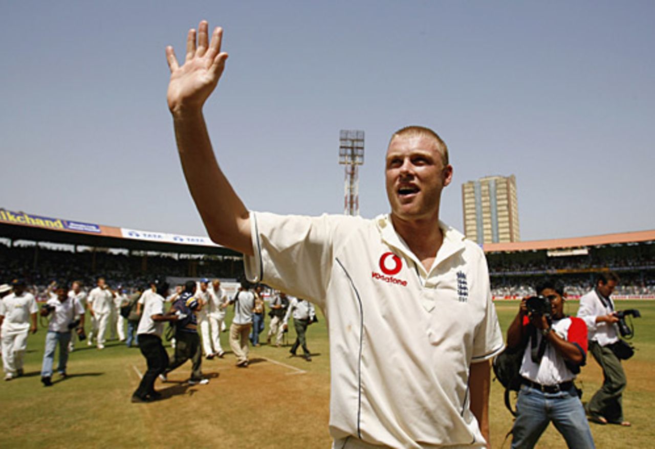 Andrew Flintoff salutes the crowd, India v England, 3rd Test, Mumbai, March 22, 2006