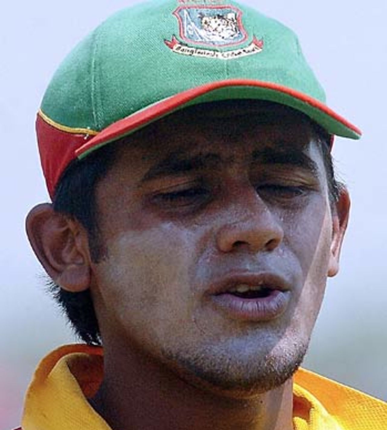 Shahriar Nafees - aka Uncle Fester - heads off, Bangladesh v Kenya, 3rd ODI, Fatullah, March 23 2006