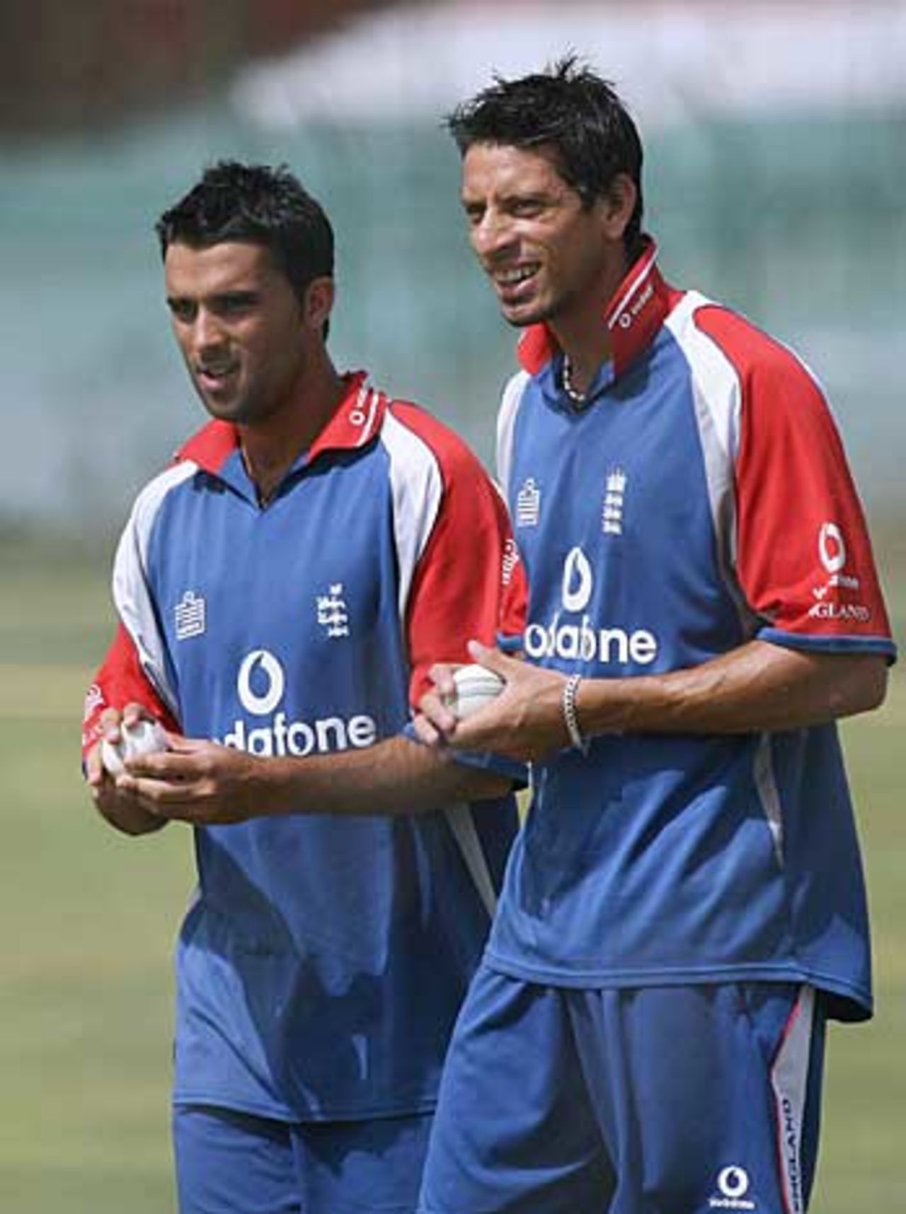 Kabir Ali and Sajid Mahmood prepare to bowl ahead of a one-day warm-up match, Jaipur, March 23, 2006