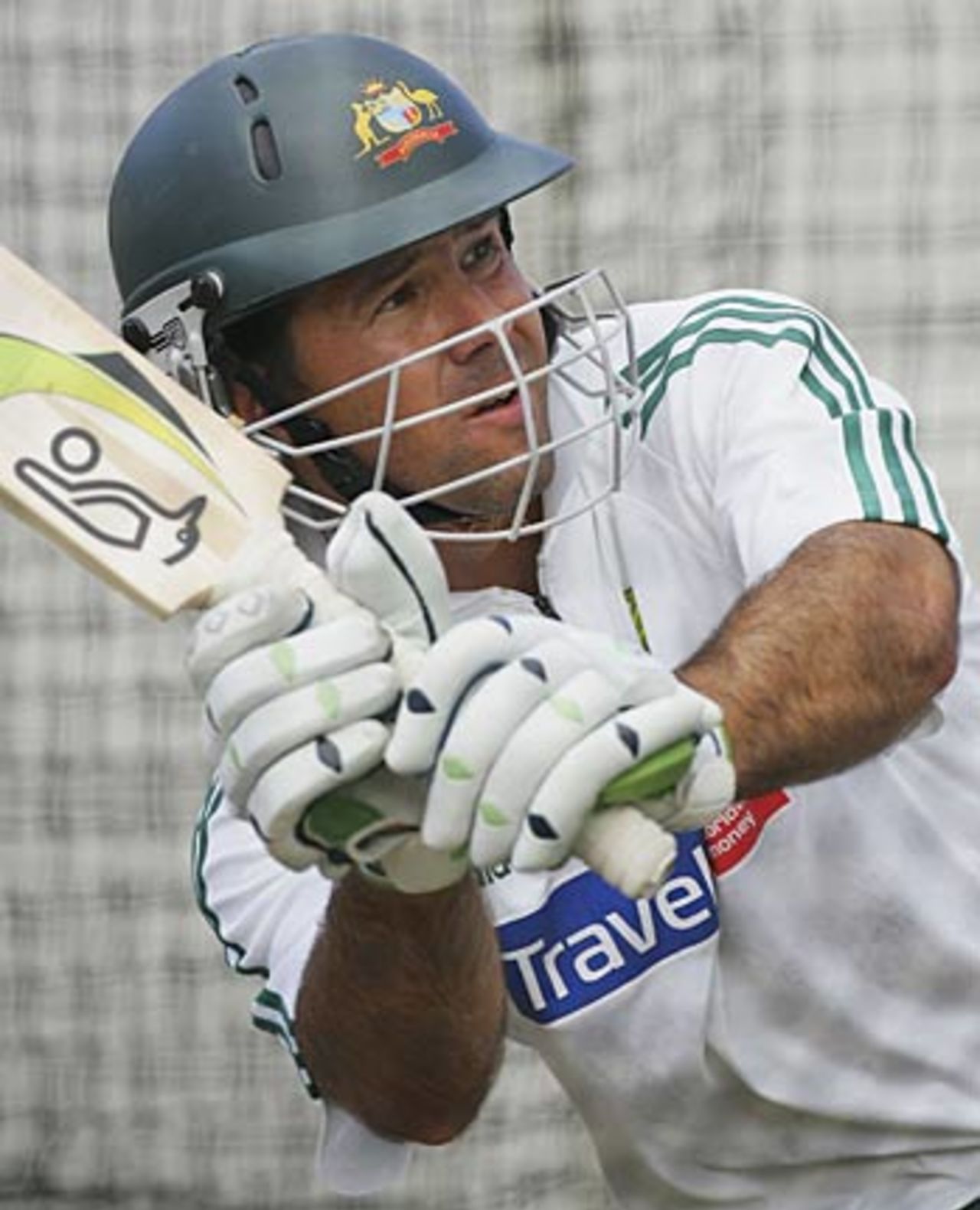 Ricky Ponting prepares for the second Test with a net session at Kingsmead, Durban, March 23, 2006