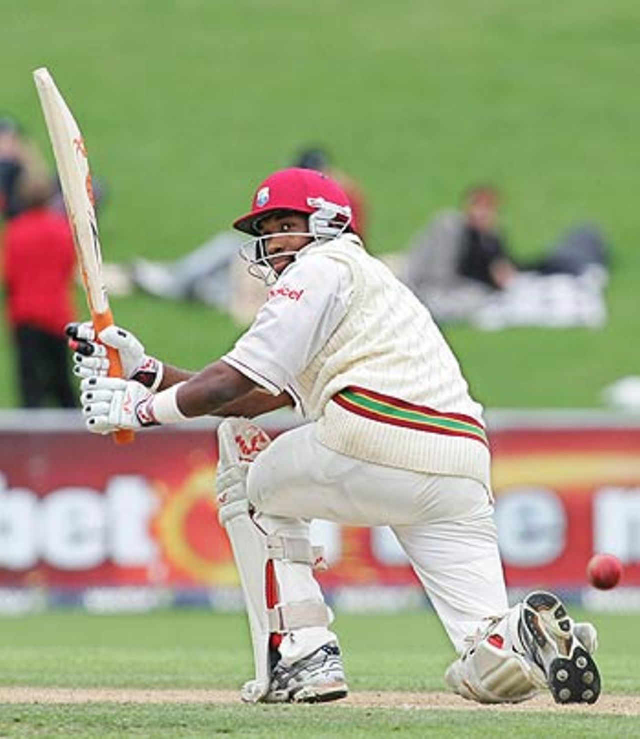 Dwayne Bravo laps one around the corner, New Zealand v West Indies, 3rd Test, Napier, 2nd day, March 26, 2006