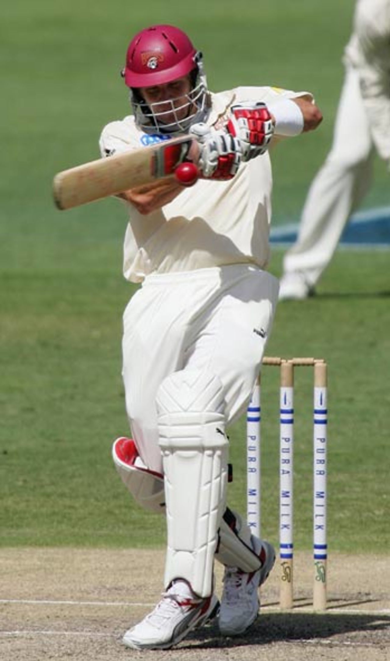 Shane Watson plays the pull, Queensland v Victoria, Pura Cup final, Brisbane, 4th day