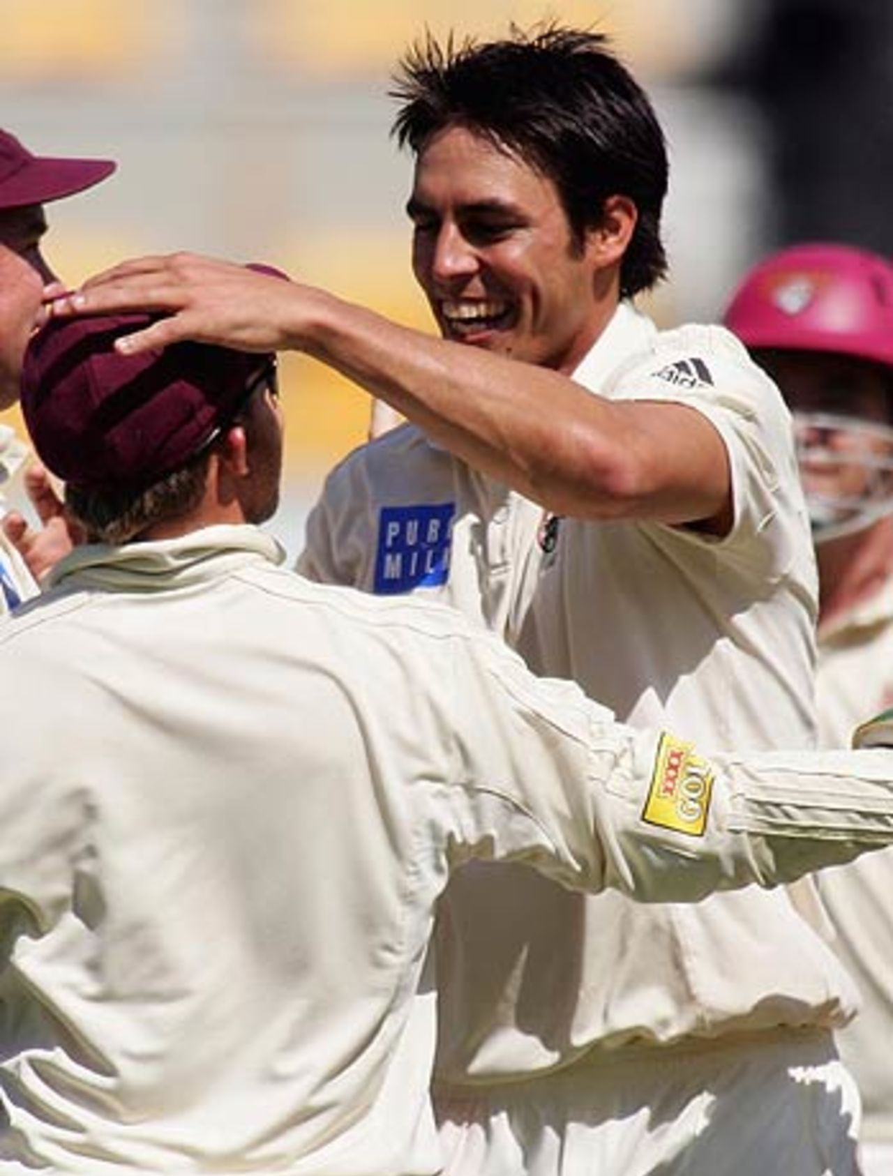 Mitchell Johnson routed Victoria with 6 for 51 , Queensland v Victoria, Pura Cup final, Brisbane, 5th day, March 28, 2006
