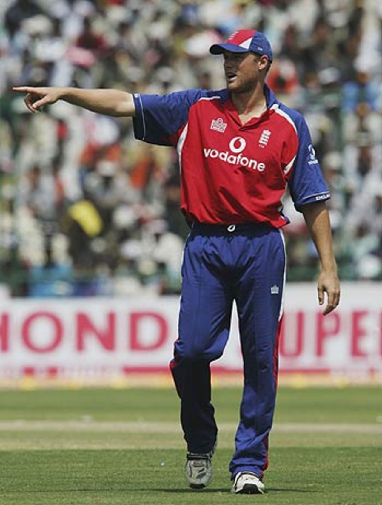 Andrew Flintoff makes a change in the field placements, India v England, 1st ODI, New Delhi, March 28 2006