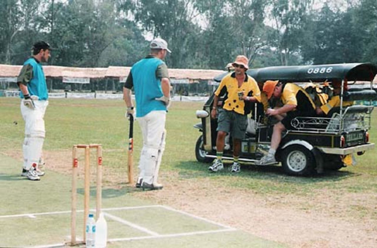 Arrival by Tuk Tuk, Chiang Mai Sixes, March 31, 2006