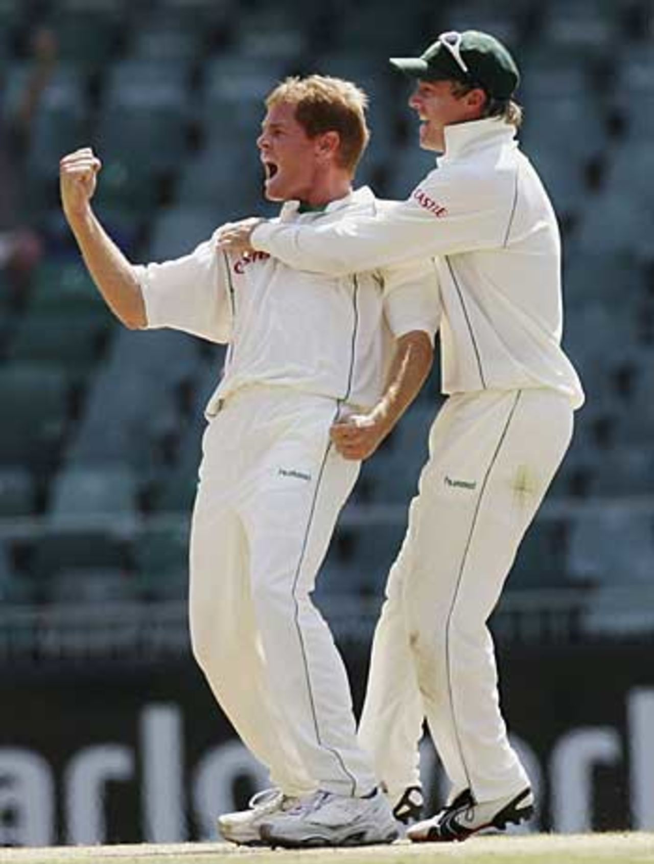 Yes! Shaun Pollock removes Damien Martyn as South Africa's hopes were revived, South Africa v Australia, 3rd Test, Johannesburg, 5th day, April 4, 2006