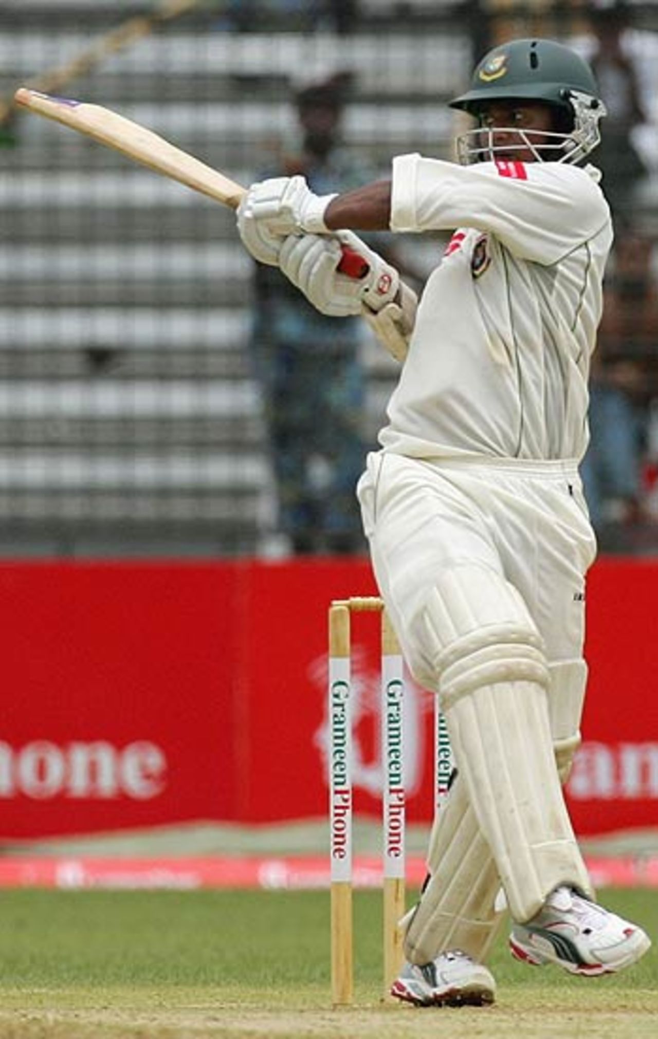 Shahriar Nafees pulls emphatically to the leg side, Bangladesh v Australia, 1st Test, Fatullah, April 9, 2006