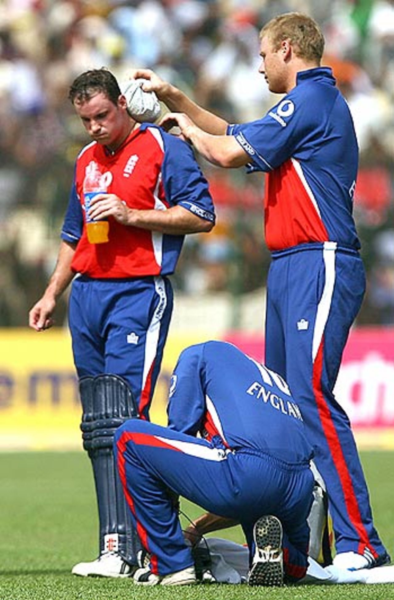 Andrew Strauss had to retire because of cramps after scoring 74, India v England, 6th ODI, Jamshedpur, April 12, 2006