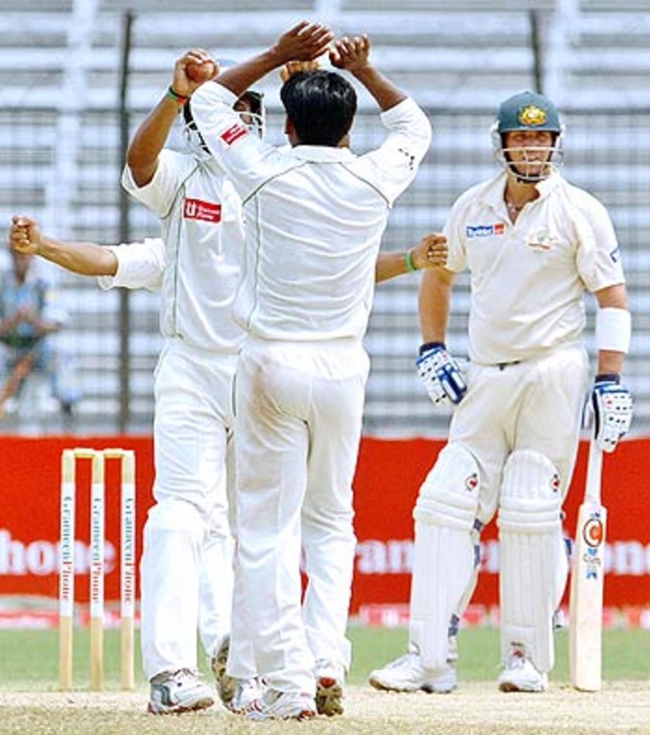 Bangladesh celebrate Shane Warne's wicket, Bangladesh v Australia, 1st Test, Fatullah, 5th day, April 13, 2006