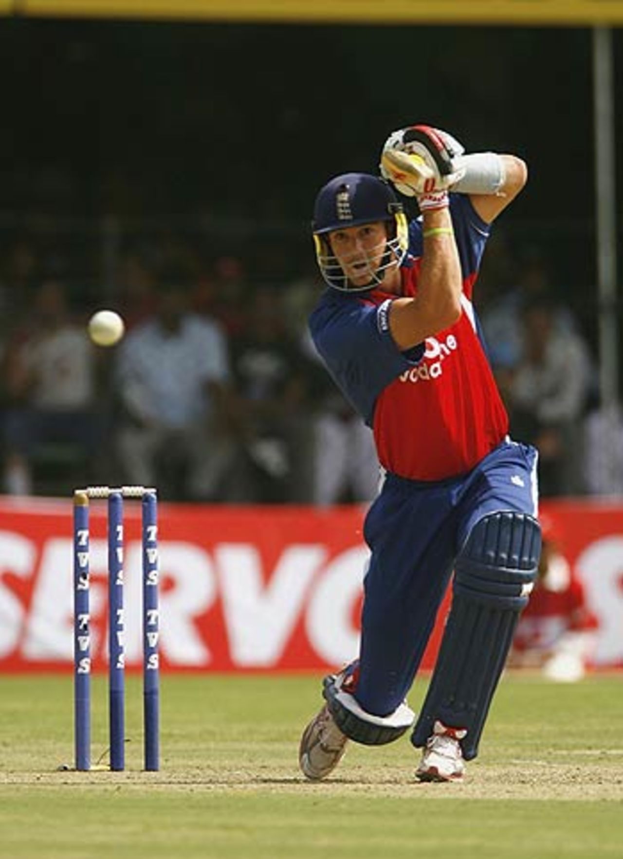 Kevin Pietersen drives through the covers for a boundary, India v England, 7th ODI, Indore, April 15 2006