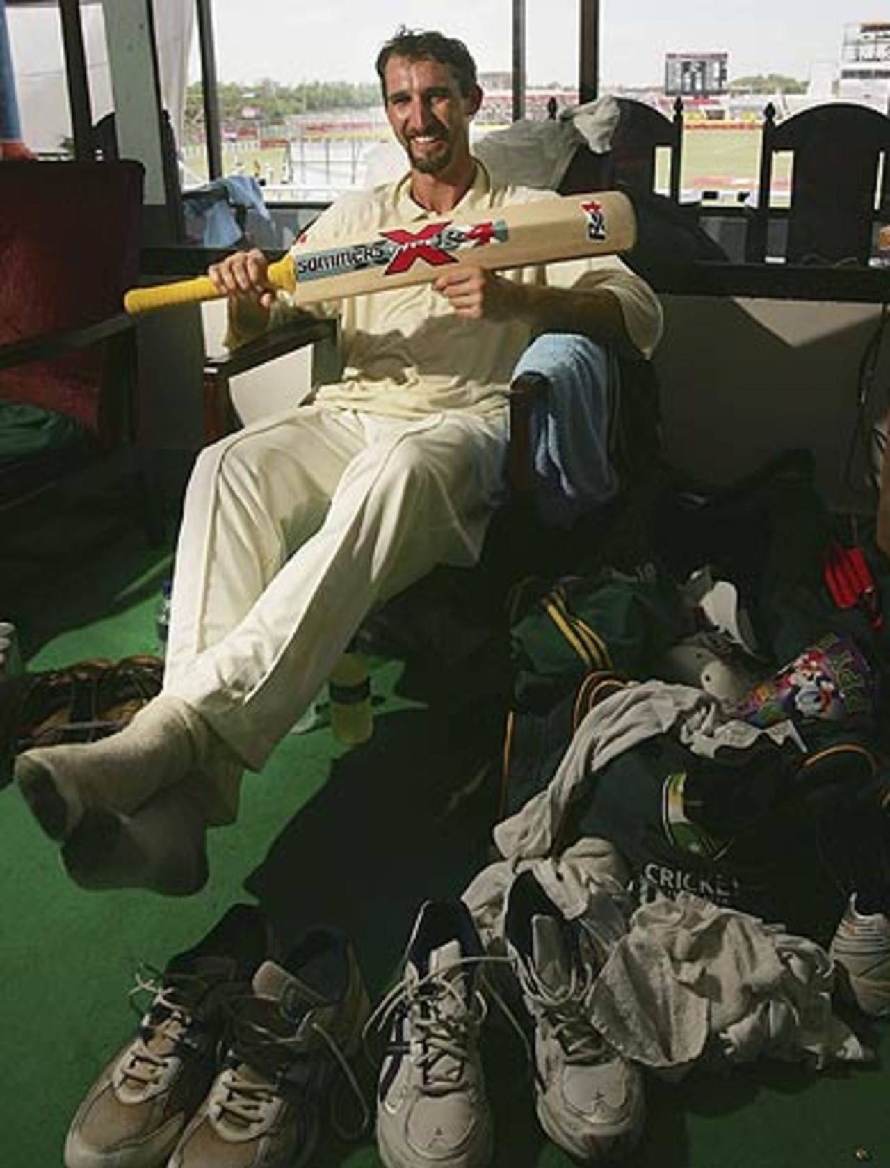 Jason Gillespie cools off in the dressing room after his record-breaking double hundred, Bangladesh v Australia, 2nd Test, Chittagong, 4th day, April 19 2006