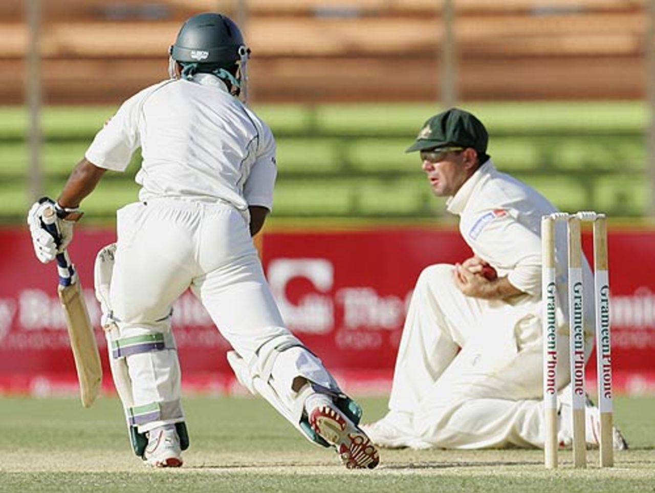 Ricky Ponting pouches Rajin Saleh at silly point, Bangladesh v Australia, 2nd Test, Chittagong, 4th day, April 19 2006