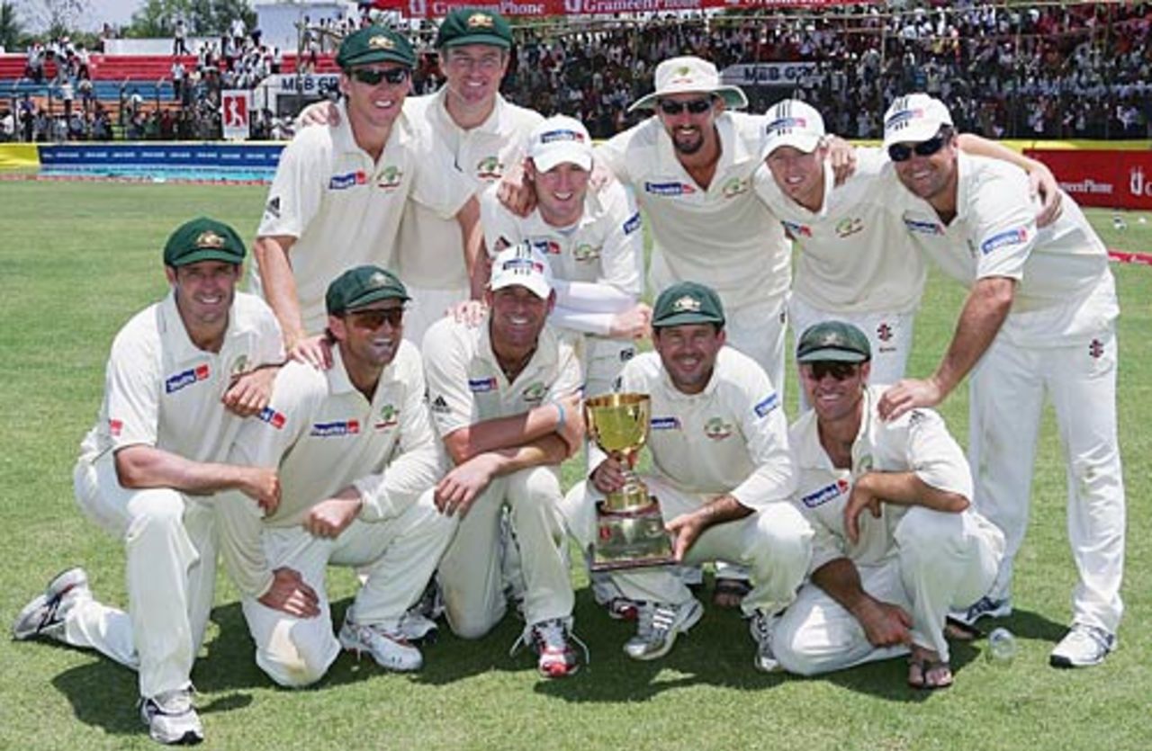 Australia celebrate their 2-0 clean sweep, Bangladesh v Australia, 2nd Test, Chittagong, 5th day, April 20 2006