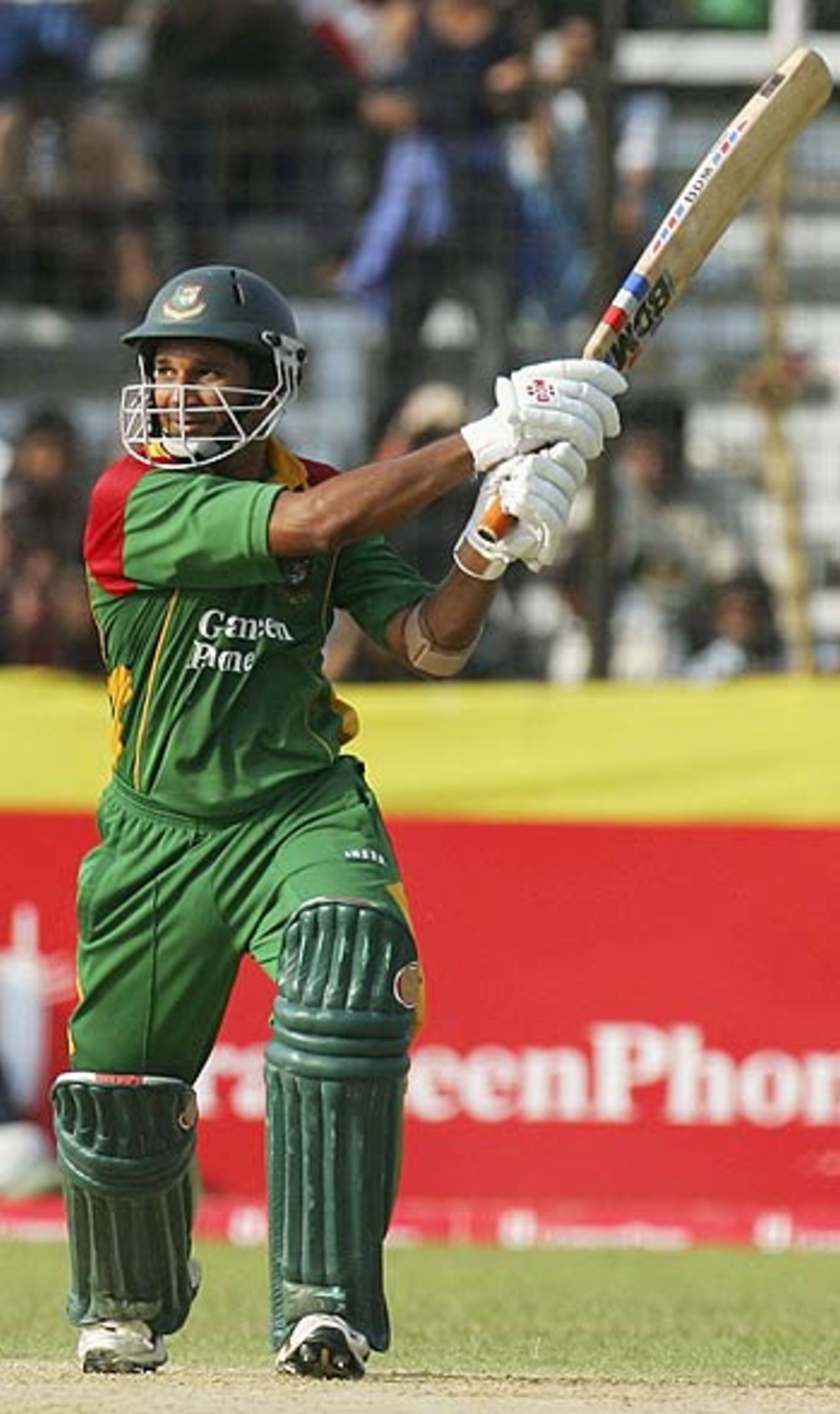 Habibul Bashar cuts to the point fence, Bangladesh v Australia, 2nd ODI, Fatullah, April 26, 2006